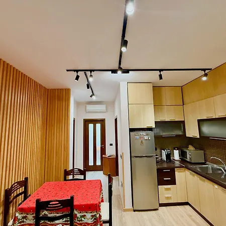 Orange Tree House Villa *