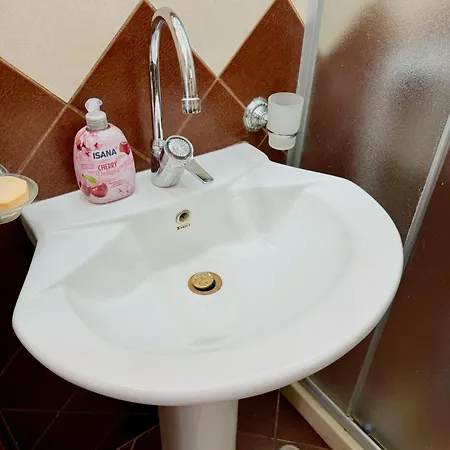 Orange Tree House فيلة