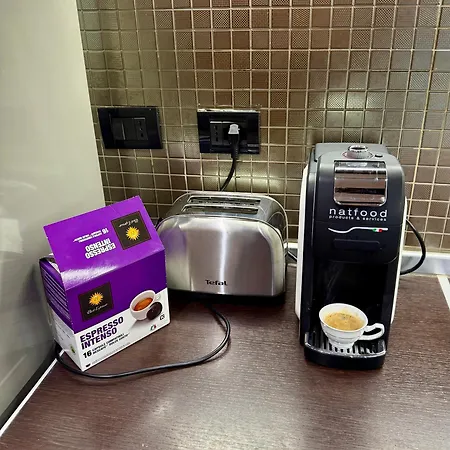 Orange Tree House تيرانا