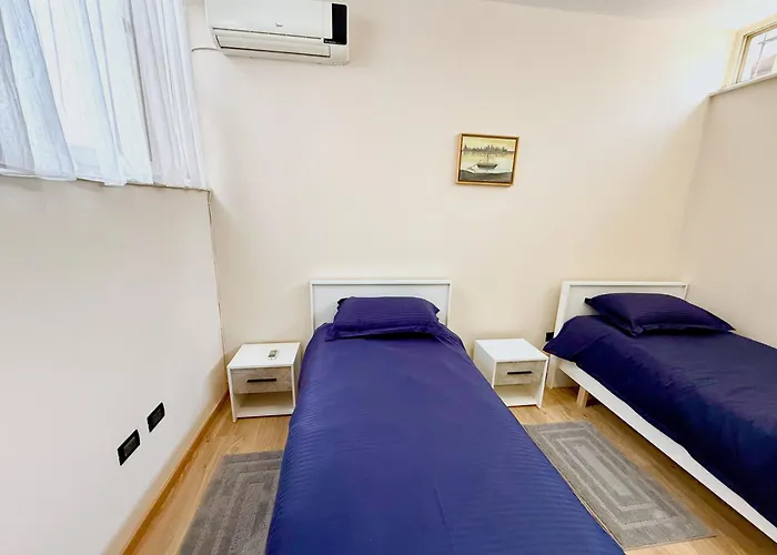 Orange Tree House Villa Tirana